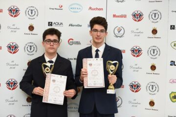 David Turturean și Paul Rebenciuc, olimpicii pasionați de spectacolul bolții cerești - Foto Artistul