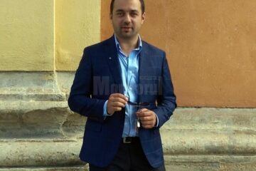 Ionuț Abutnăriței, șef al Ocolului Silvic Vatra Dornei, la data comiterii presupuselor fapte