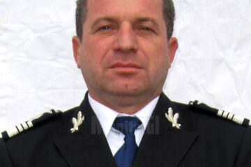 Comandorul Cătălin Ungureanu