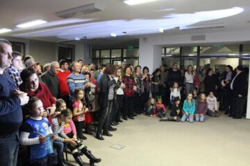 Sute de suceveni au participat la „Noaptea cea mai lungă”, pe muzica Paulei Seling
