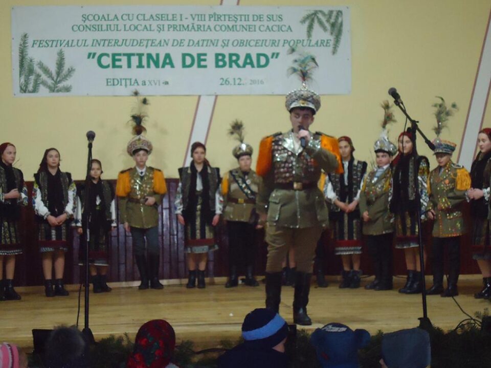 Festivalul de datini și obiceiuri populare ,,Cetina de brad” la Pîrteștii de Sus