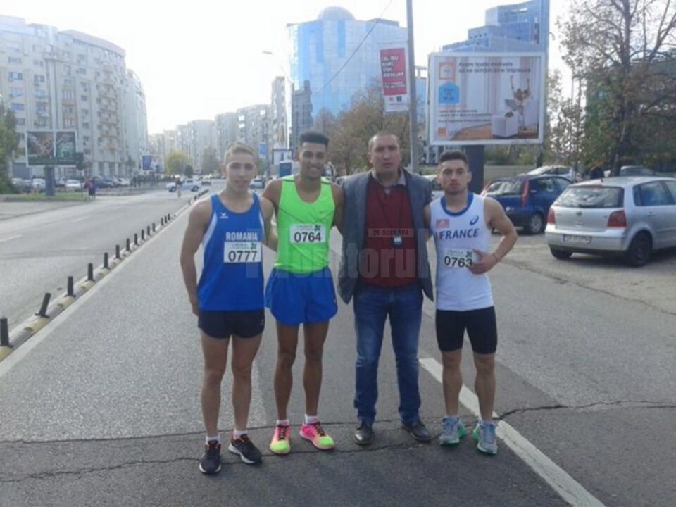 Antrenorul Cristian Prâsneac, alături de cei mai buni sportivi ai săi