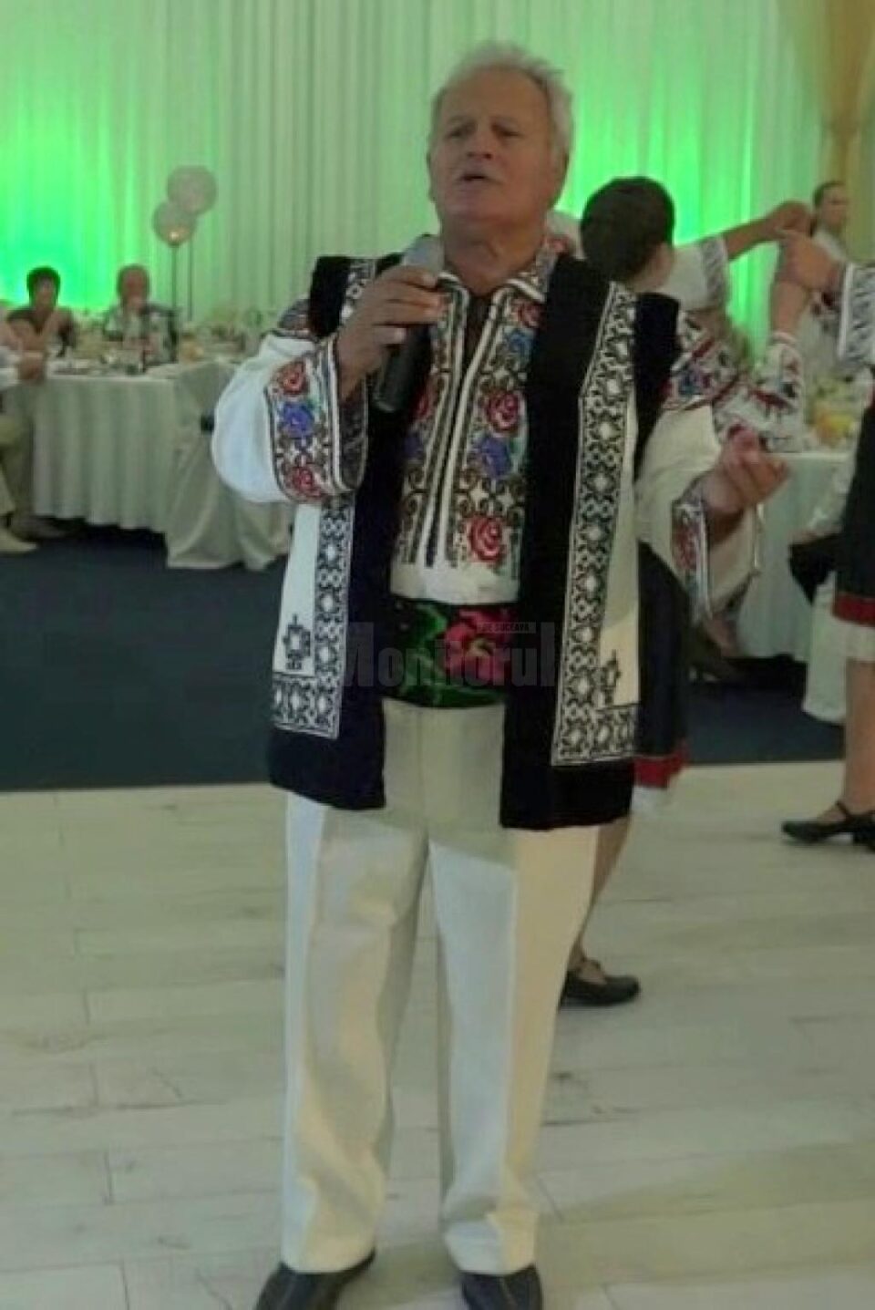 Suceveanul Alexandru Dumbravă, o stea a muzicii populare, a murit la 76 de ani