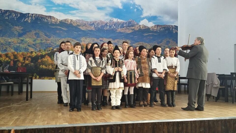 Decembrie la Mălini
