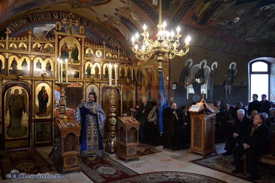 Predica, mijloc de educație care cheamă la mântuire