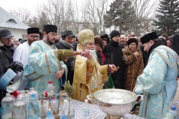 Sărbătoarea Bobotezei, la Mănăstirea „Sf. Ioan cel Nou de la Suceava”