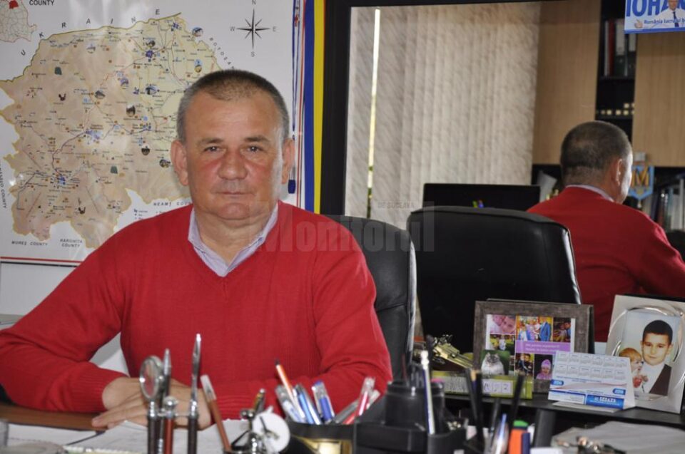 Primarul comunei Adâncata, Viorel Cucu