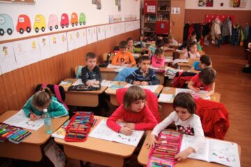 Următoarea vacanță a elevilor e programată în perioada 4 - 12 februarie