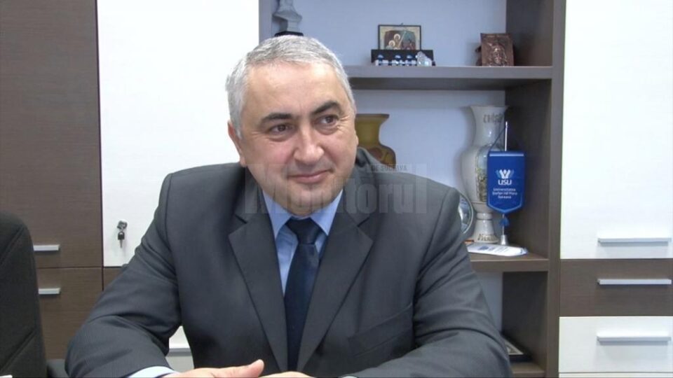 Dublarea cuantumului burselor studenților, privită cu scepticism de conducerea USV