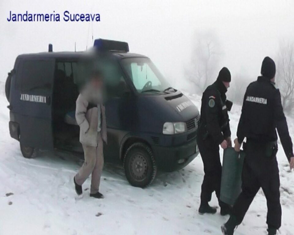 Bărbat prins cu 32 de kilograme de pește în plasele întinse pe râul Suceava