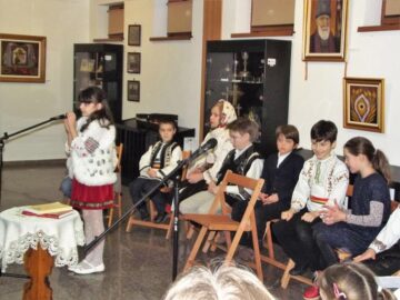 Omagiu Luceafărului poeziei românești, la Așezământul social-cultural al Parohiei ortodoxe „Sf. Înviere” Suceava