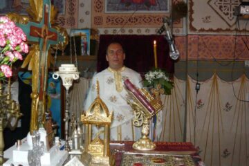 Preotul paroh Leonte Salvari