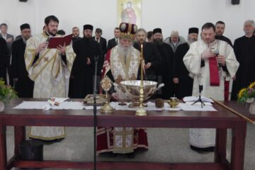 Noul sediu al Arhiepiscopiei Sucevei și Rădăuților, sfințit de un sobor de preoți în frunte cu ÎPS Pimen