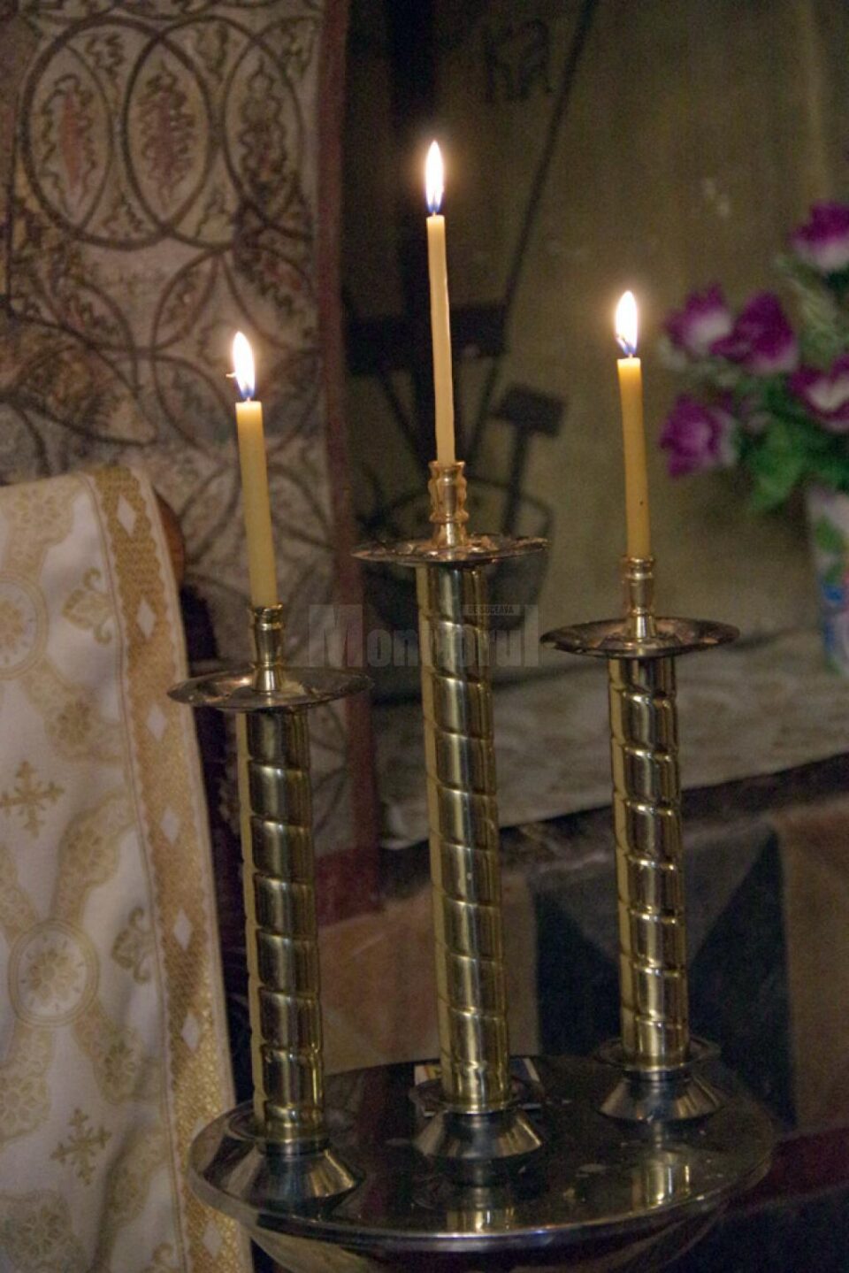 Și lumânarea este un simbol