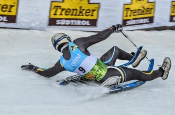Pregătiri intense la Vatra Dornei pentru primul Campionat Mondial de seniori organizat în România la sporturile de iarnă