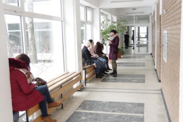 Studenții consideră că noul regulament de acordare a burselor este „discriminatoriu și abuziv"