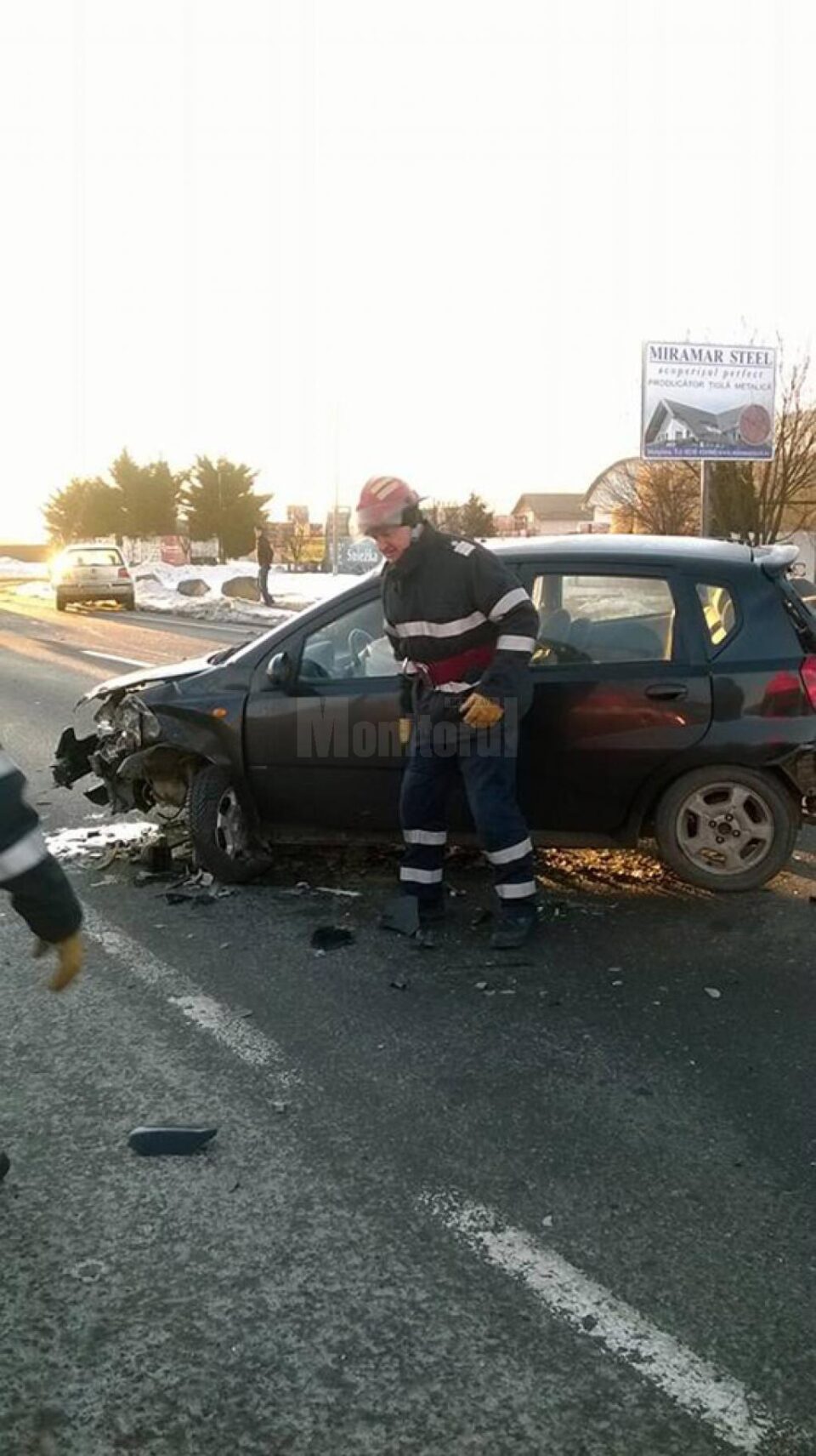 Autoturismul Chevrolet a fost lovit din spate și proiectat în Mercedes-ul care venea din sens invers