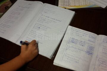 Voluntariat pentru educația copiilor din centrele de plasament din județ