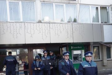 Peste 60 de polițiști au participat la acțiunea de ieri