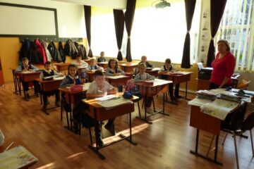 Elevii și studenții suceveni sunt chemați sâmbătă la cursuri