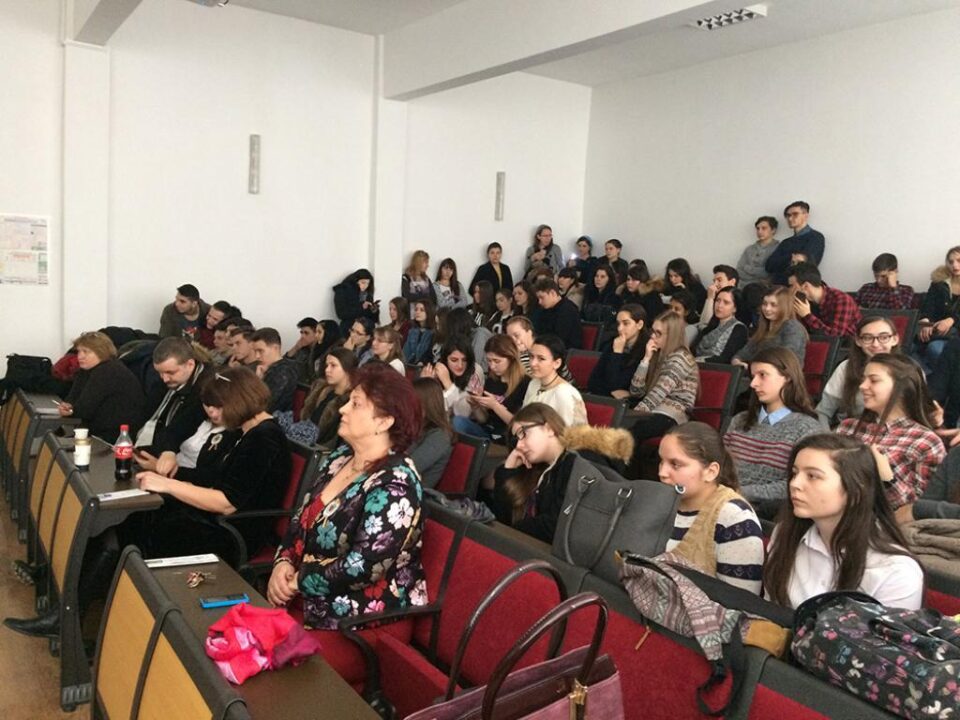 Mica Unire a fost sărbătorită la Colegiul Tehnic „Alexandru Ioan Cuza” din Suceava, pe data de 25 ianuarie Mica Unire a fost sărbătorită la Colegiul Tehnic „Alexandru Ioan Cuza” din Suceava, pe data de 25 ianuarie