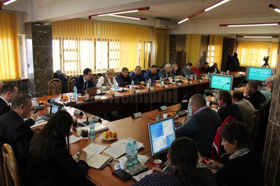 Decizia de reducere a prețului gigacaloriei a fost luată în ședința de joi a Consiliului Local Suceava