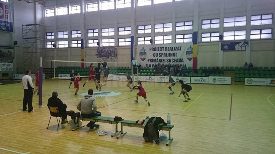 Sucevenii vor juca pe teren propriu derby-ul cu fălticenenii, în sala LPS