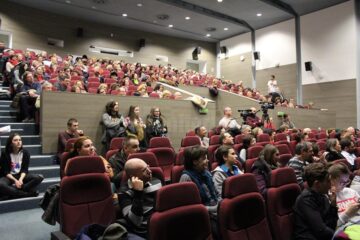 „6,9 pe scara Richter” - o comedie zguduitoare, care a rulat cu sala plină la Cinema Modern