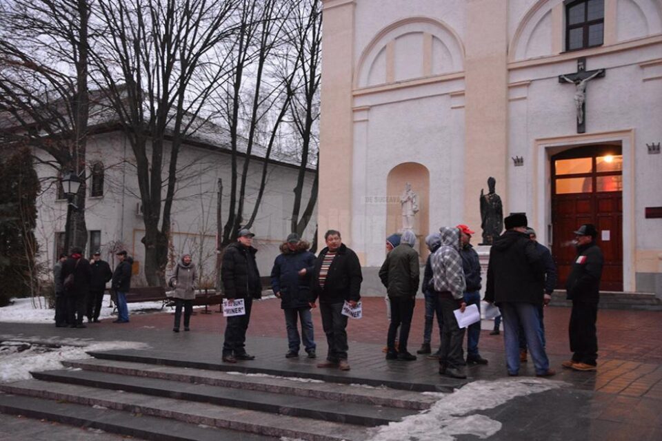 Protest anemic față de grațiere, la Suceava