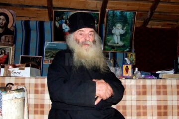 Părintele Proclu Nicău va fi înmormântat pe 31 ianuarie, la Sihăstria Putnei