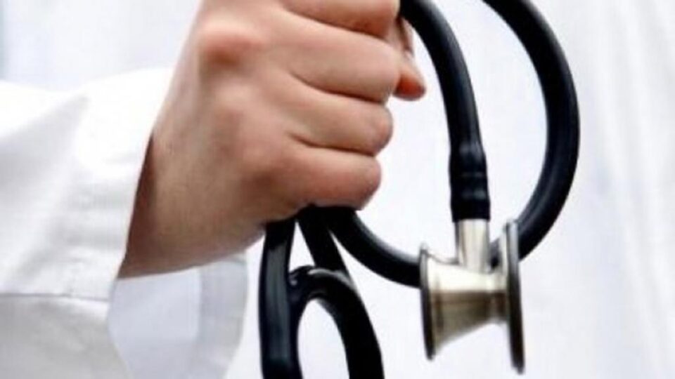 Șase noi posturi de medici sunt scoase la concurs