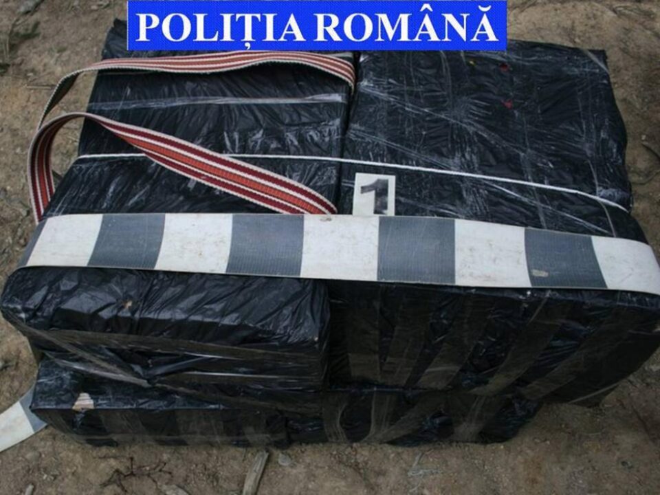 Casă în construcție, transformată în depozit de țigări de contrabandă
