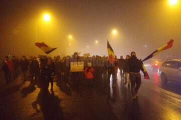 Mii de protestatari au mărșăluit în weekend pe străzile municipiului Suceava