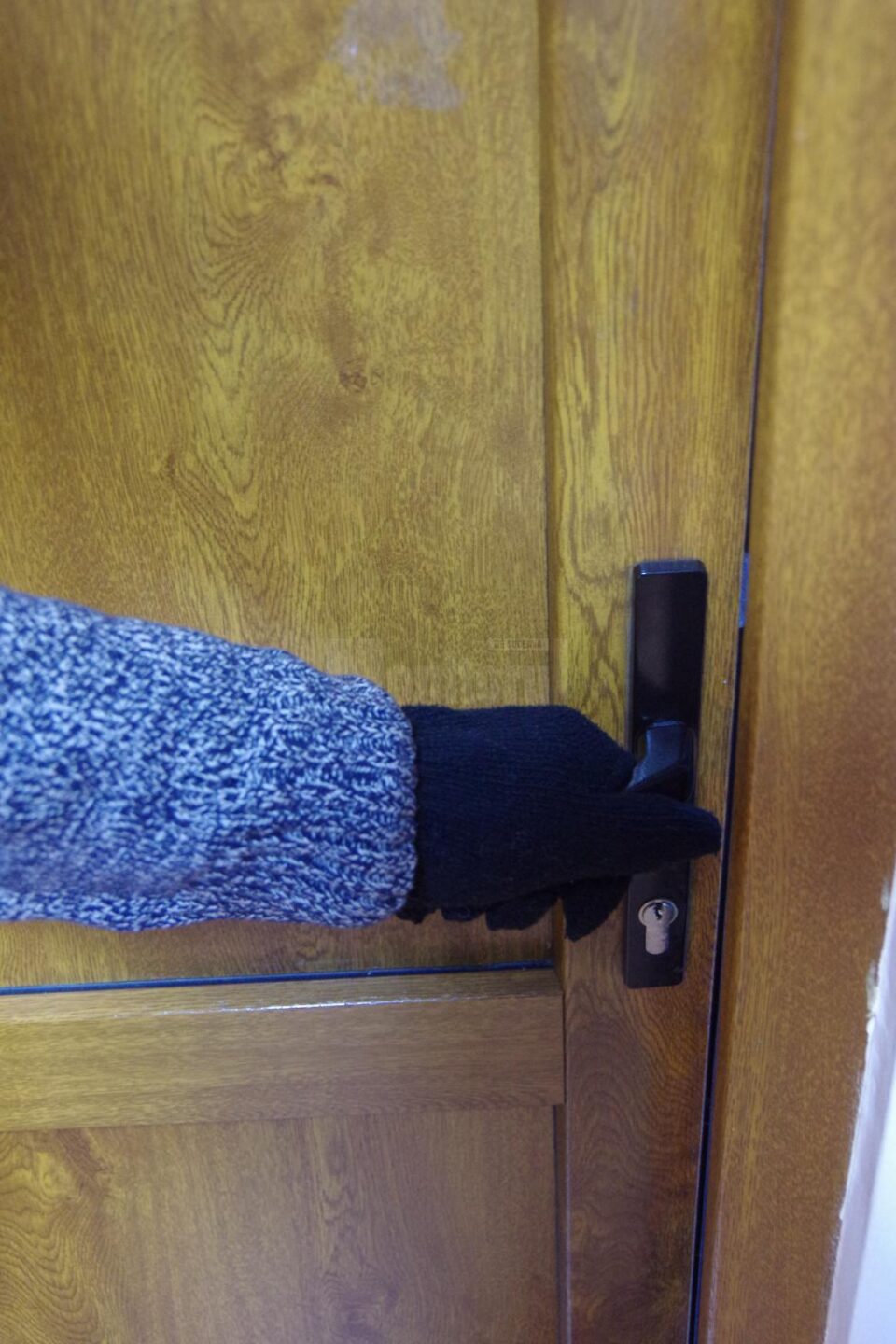 Furt dintr-o casă din Moara