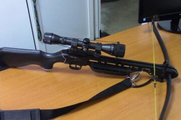 Una din armele ridicate de polițiști