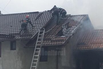 Incendiul de la Frasin de duminica la prânz a pus probleme deosebite , suprafața în pericol fiind foarte mare