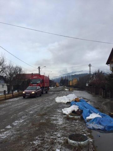 Acțiunile de detonare a formațiunilor de gheață și de evacuare a apei au continuat la Vatra Dornei