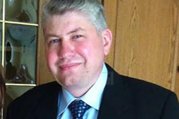 Cătălin Huțu, fostul director al Școlii Gimnaziale Salcea, a primit 1 an și 6 luni cu suspendarea executării pedepsei sub supraveghere