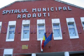 În ciuda eforturilor făcute de medicii rădăuțeni, bărbatul nu a mai putut fi salvat