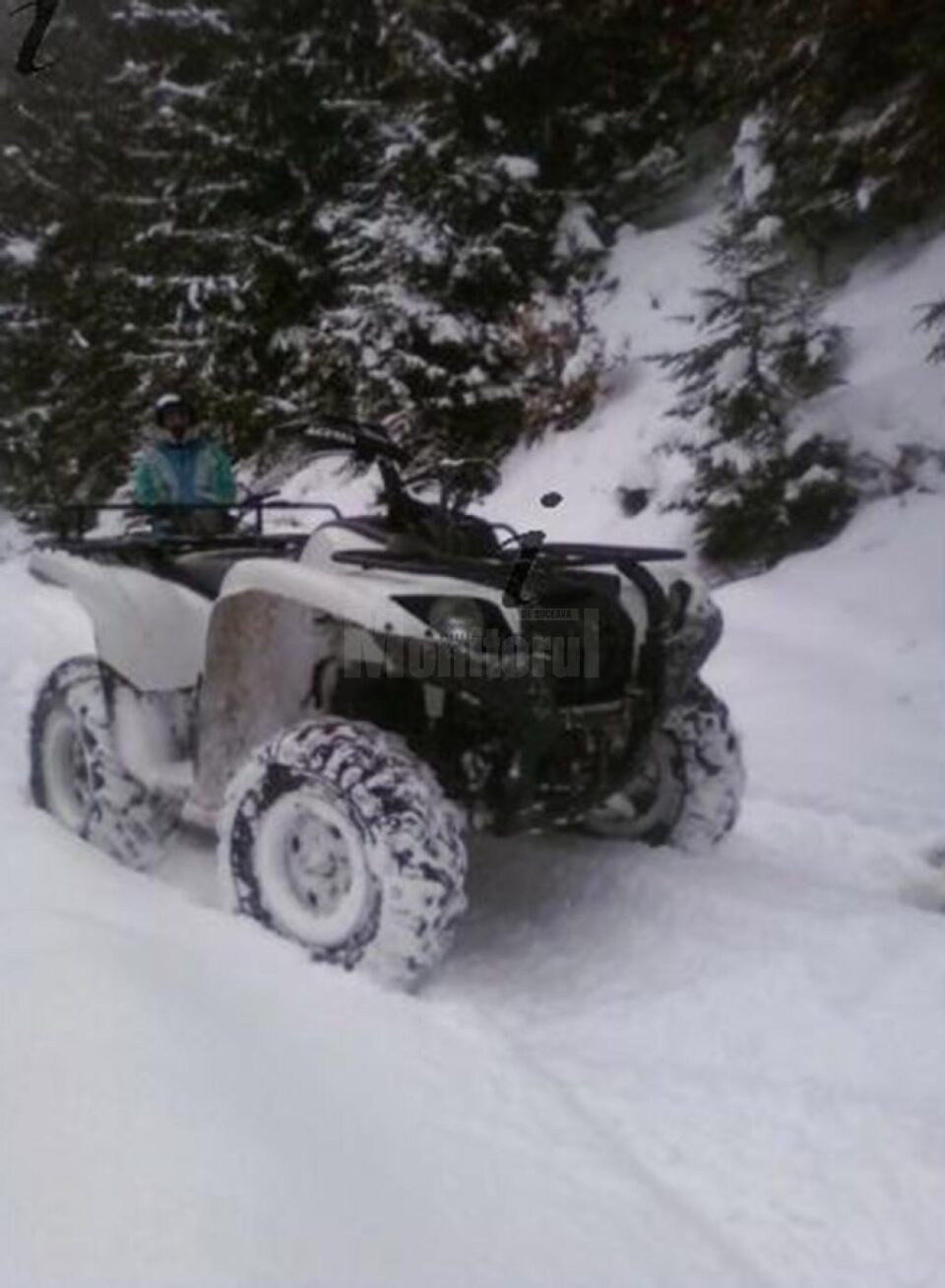 A ajuns în stare gravă la spital, după ce s-a autoaccidentat cu ATV-ul în pădure