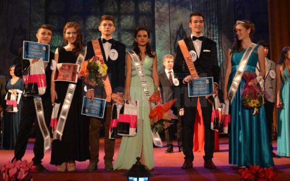 Cei mai frumoși boboci de la Colegiul Național „Mihai Eminescu”