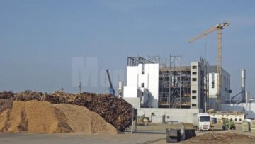 Noua centrala termica a Sucevei va produce caldură din deșeurile lemnoase pe care alții le aruncau până acum
