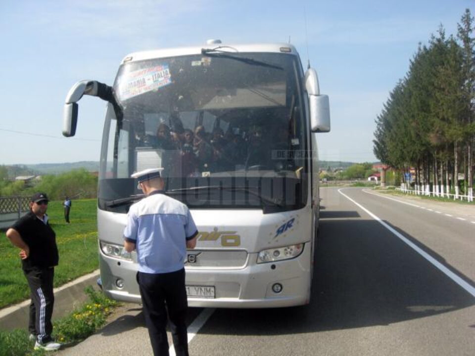 Acțiunea de control a vizat cu prioritate respectarea legislației în domeniul transporturilor rutiere publice Acțiunea de control a vizat cu prioritate respectarea legislației în domeniul transporturilor rutiere publice