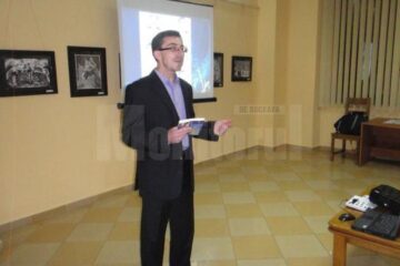 Psihologul fălticenean Mihai Moisoiu și-a lansat, la finele săptămânii trecute, ultimele două cărți scrise