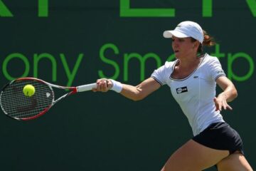 Jucătoarea de tenis Simona Halep a câștigat, ieri, turneul de la Sofia, dotat cu premii în valoare totală de 750.000 de dolari