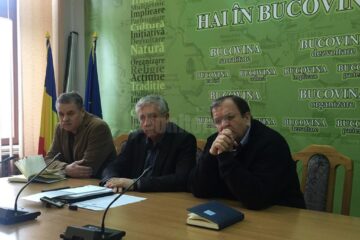 Grupul de suport tehnic pentru gestionarea situațiilor de urgență generate de inundații s-a întâlnit la Prefectura Suceava Grupul de suport tehnic pentru gestionarea situațiilor de urgență generate de inundații s-a întâlnit la Prefectura Suceava