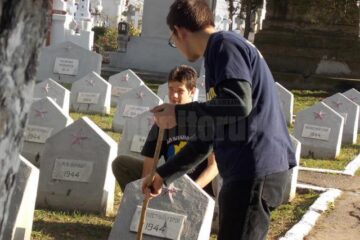 Replică vandalizare morminte Chișinău