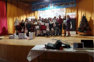 Festivalul-concurs de interpretare vocală „Vreau să cânt!”, de la Dumbrăveni