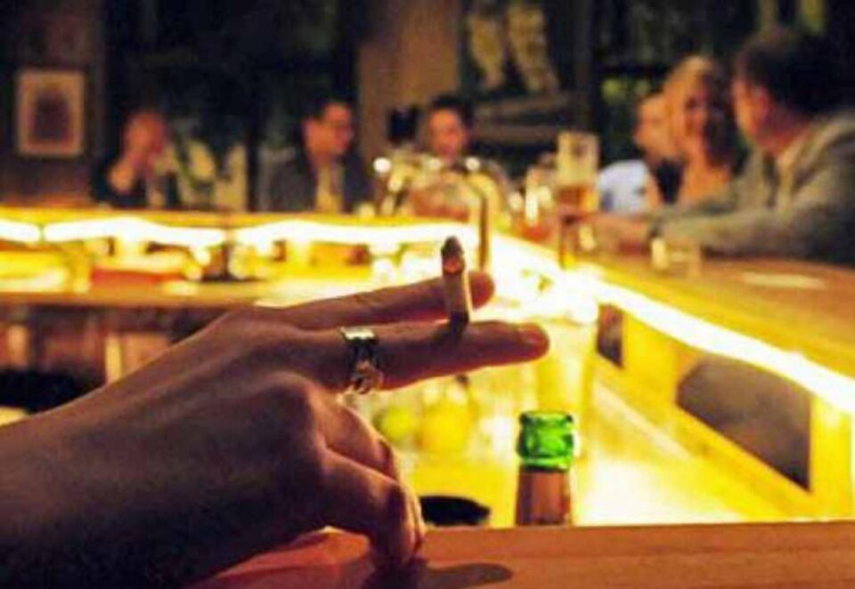 Fumatul interzis. Foto: Ziarul Unirea Fumatul interzis. Foto: Ziarul Unirea