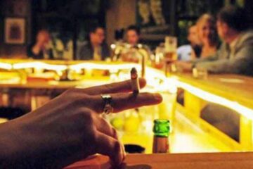 Fumatul interzis. Foto: Ziarul Unirea Fumatul interzis. Foto: Ziarul Unirea